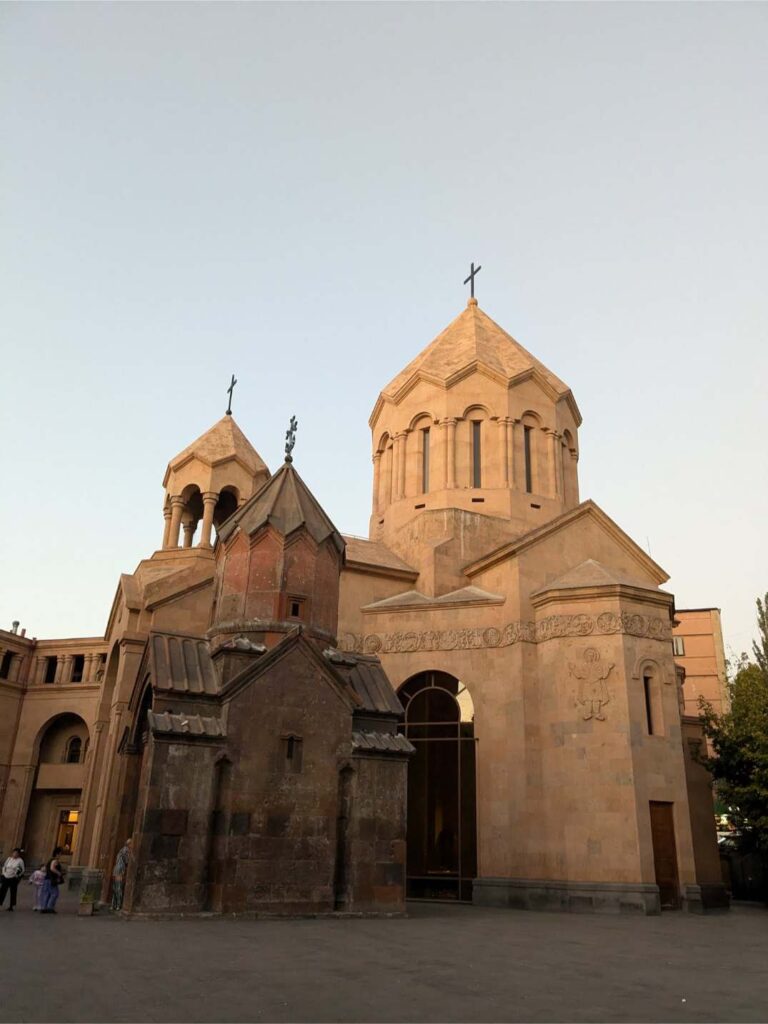 St. Astvatsatsin Kathoghike Church, Yerevan