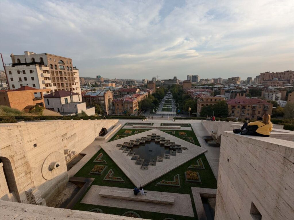 Cascade Complex, Yerevan