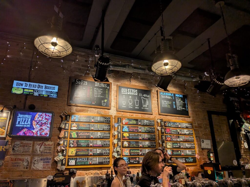 Jabeerwocky Craft Beer Pub, Warsaw