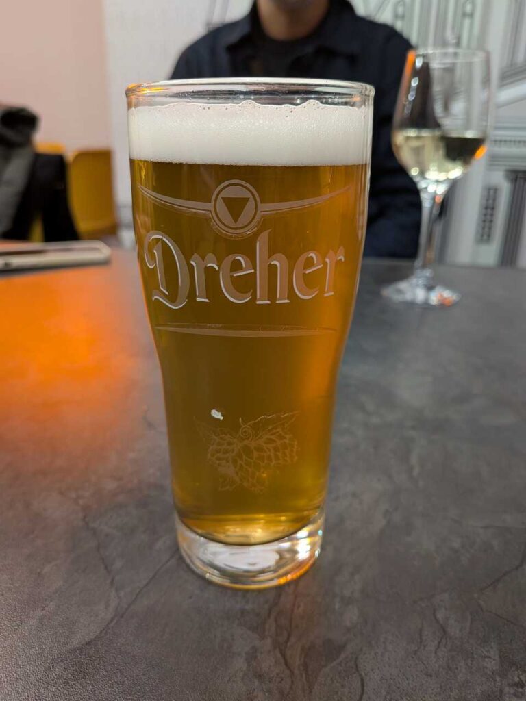 Dreher Gozsdu Lángos Bistro