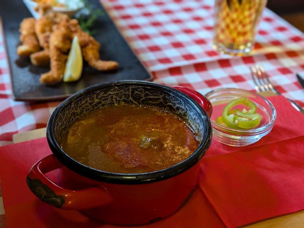 Fish soup Horgásztanya Vendéglő