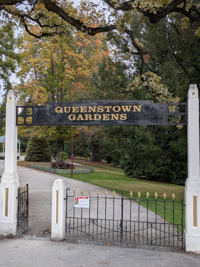 Queenstown Gardens