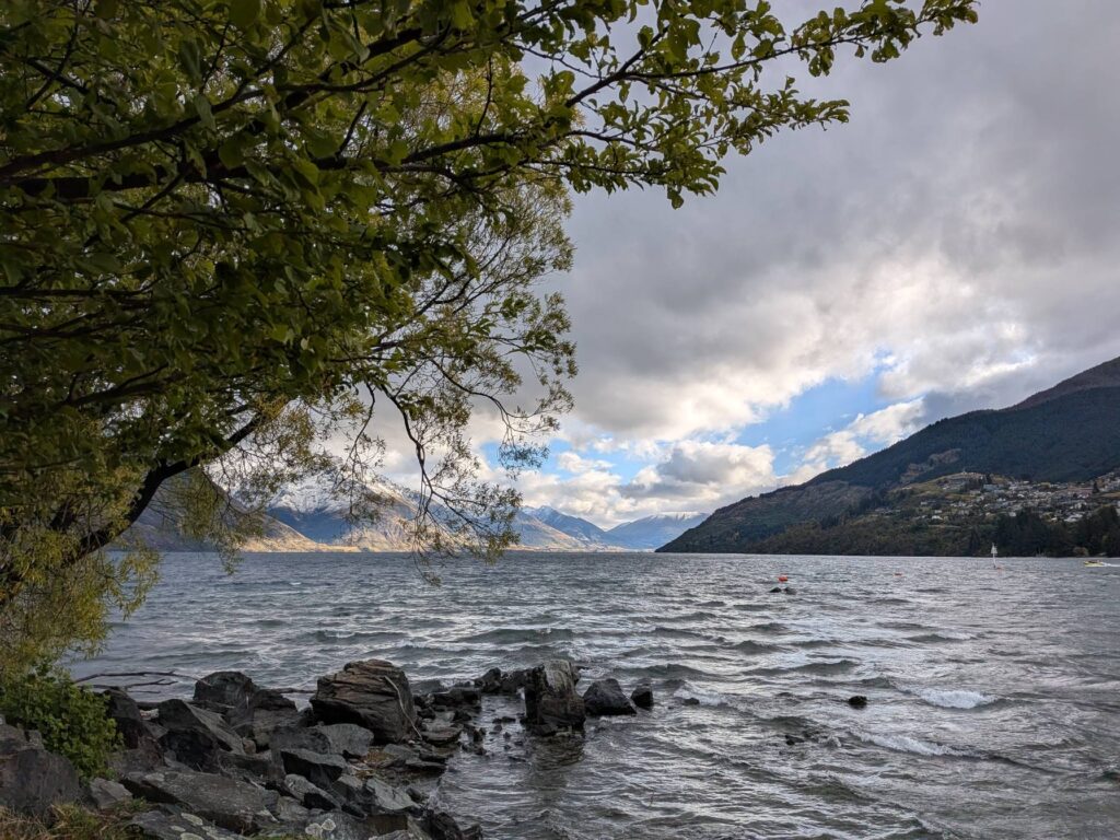 Queenstown Harbour View Walk